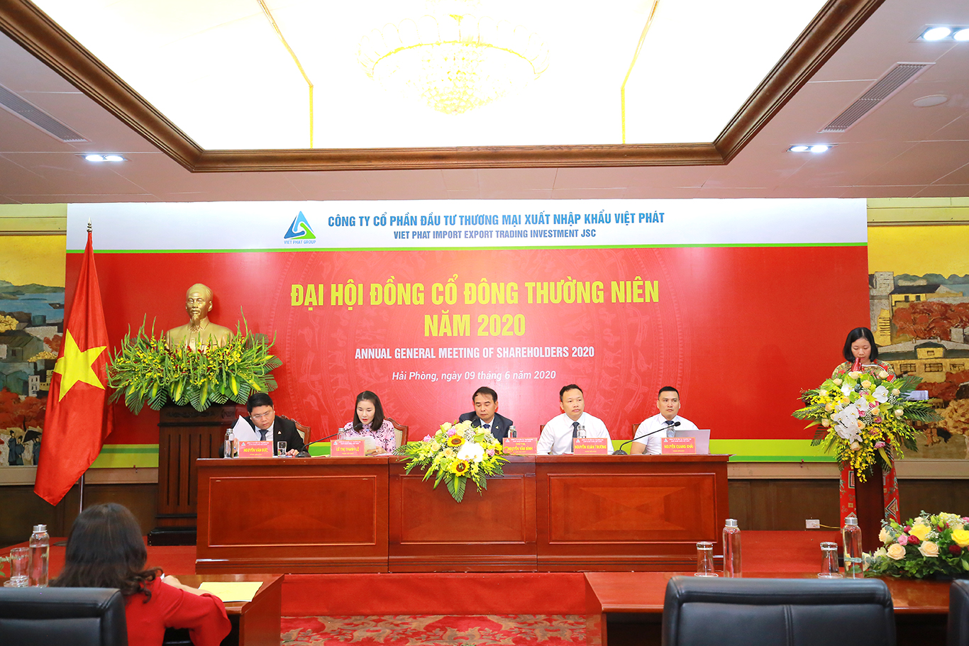 Việt Phát tổ chức thành công ĐHĐCĐ thường niên 2020